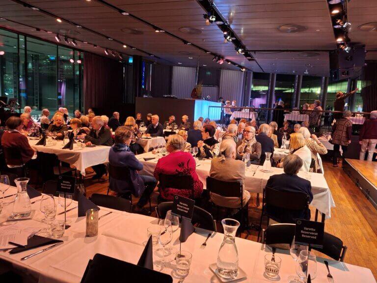 RSOn ystävien jäsenillassa tapahtui